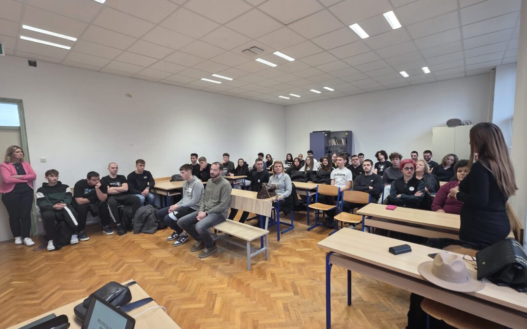 Brkati studeni – Movember obilježen u Gimnaziji Gospić